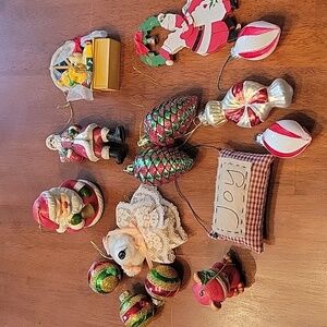Lot 15 ornaments